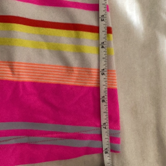 Lululemon Workout top Small - Picture 3 of 5